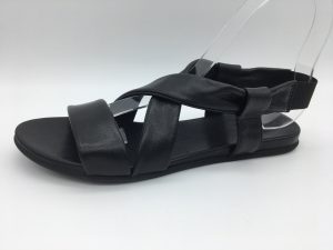 C39-3565-01 black