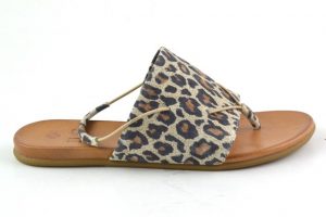 C39-3566-18.21 Leopard