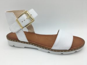 C39-3583-02 white